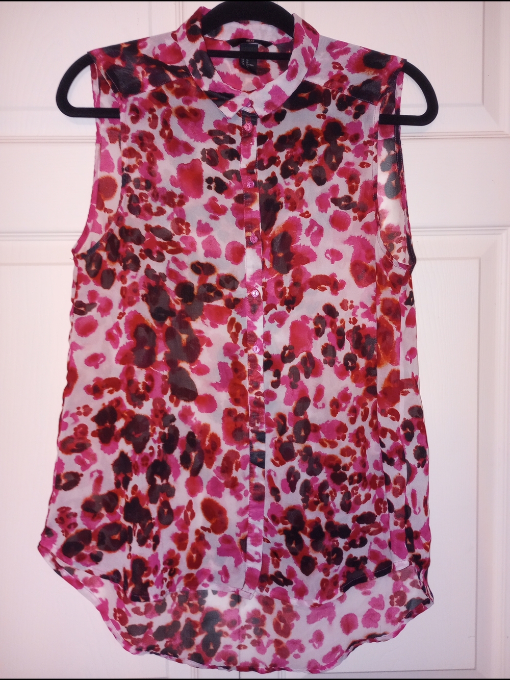 H&M Sleeveless Leopard-Print Button Collar Blouse Pink Black Semi Sheer 10